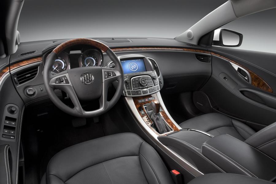  Buick LaCrosse CXS 2010 года  (фото 8 из 38)